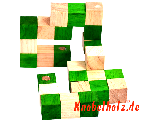 Lösung des Snake Cube Puzzle Grün der Level Box Schritt 2 der Anleitung Lösung des Snake Cube Puzzle Grün der Level Box Schritt 2 der Anleitung