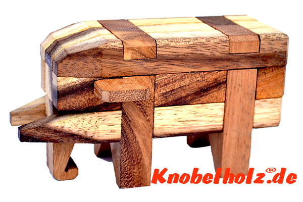 Elefanten Puzzle das Elephant Puzzle aus Holz mit den Maßen 12,5 x 8,0 x 7,0 cm samanea wooden brain teaser