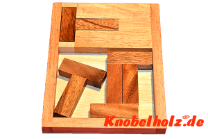 4 T Puzzle Box 2 Holz Knobelspiel in Holzbox mit den Maßen 15,0 x 11,0 x 2,0 cm samanea wooden brain teaser 