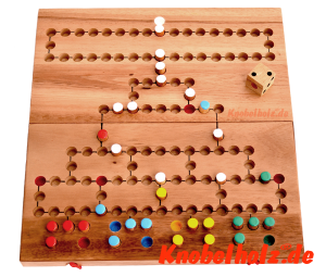 Barrikade, das Blockade Spiel als Klappbrett medium mit Würfel in einer Spielsituation mit 4 Spieler, Samanea Holz mit den Maßen 30,0 x 14,5 x 3,5 cm , barricade wooden game flip board monkey pod