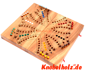 Tock Tock Spielbrett,  Holzspiel für 6 Spieler ist ein Unterhaltungsspiel mit Spielkarten in den Maßen 25,8 x 25,8 x 2,5 cm Tock Samanea wooden box