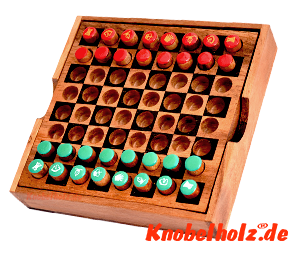 Schach Strategie Spiel in Samanea Holzbox für Dich und Deine Gegner auf Reisen