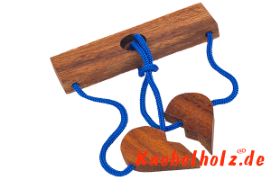 String Puzzle Herz Romeo und Julia das Schnurpuzzle oder Stringpuzzle beide Kugeln sollen sich auf einer Seite treffen