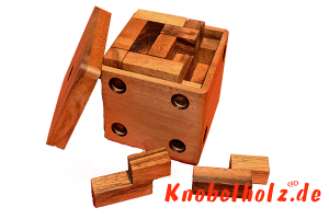 Packing Box Z Holzpuzzle 3D Pentominoe mit 25 Teilen in den Maßen 8,8 x 8,8 x 8,8 cm, samanea wood brain teaser