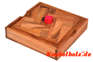 Red Cube Puzzle Box Holz Knobelspiel in Holzbox mit den Maßen 13,0 x 13,0 x 2,8 cm samanea wooden brain teaser 