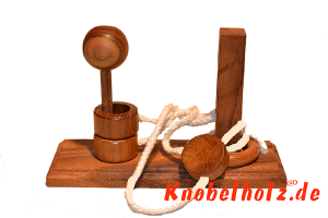 Two Lock Lord of the Ring schweres Puzzle mit Schnur in den Maßen 7,2 x 21,5 x 13,5 cm, monkey pod string brain teaser